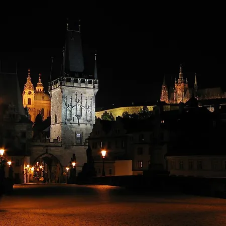 Apartament Royal By Charles Bridge View Of Saint Nicholas Church Praga