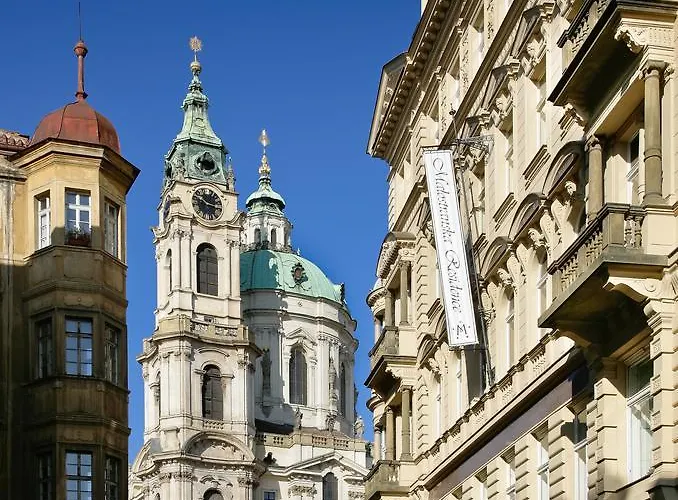Royal By Charles Bridge View Of Saint Nicholas Church * Prag