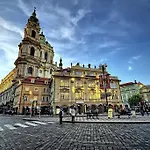 Apartament Royal By Charles Bridge View Of Saint Nicholas Church *