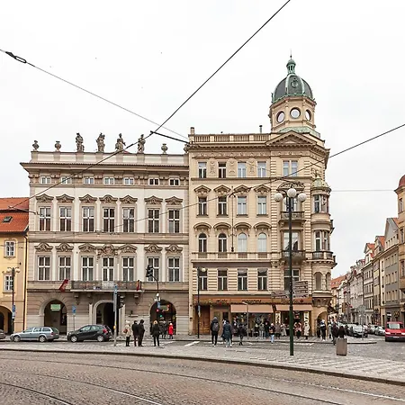 Royal Apartment By Charles Bridge View Of Saint Nicholas Church Apartment Prag